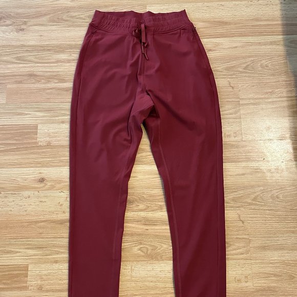 Buffbunny Collection Pants - BuffBunny Jewel Jogger Vineyard Dark Red Small